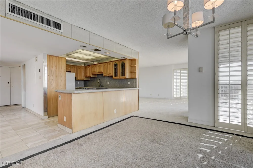 3111 Bel Air, Las Vegas, NV 89109