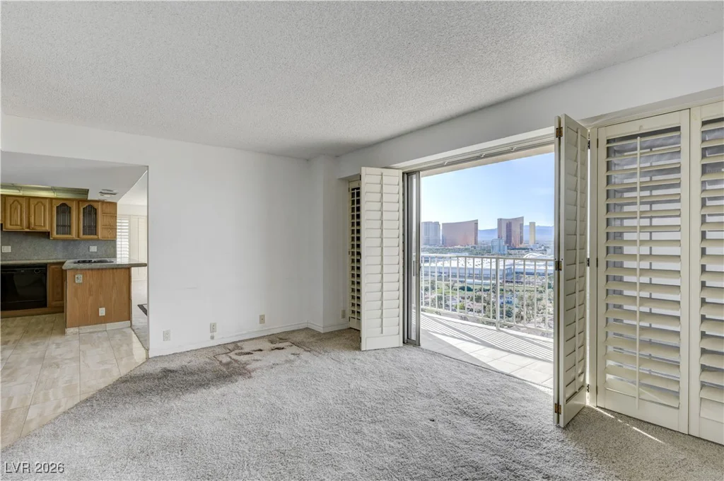 3111 Bel Air, Las Vegas, NV 89109