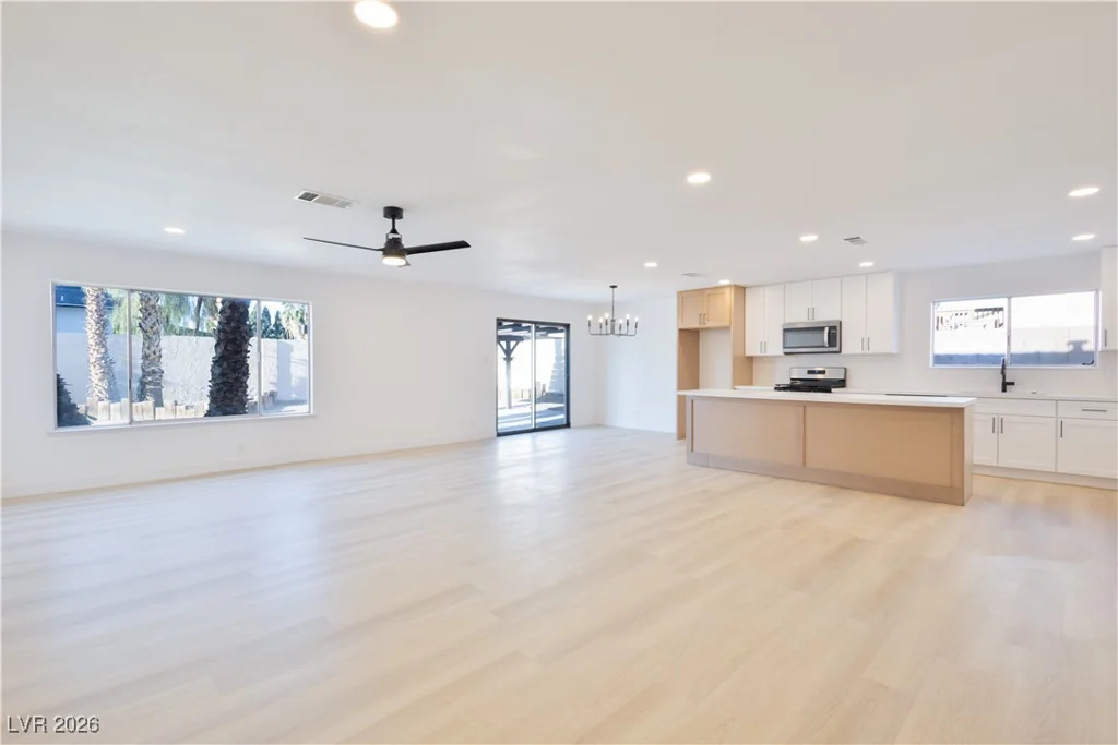 4319 Roanridge, Las Vegas, NV 89120