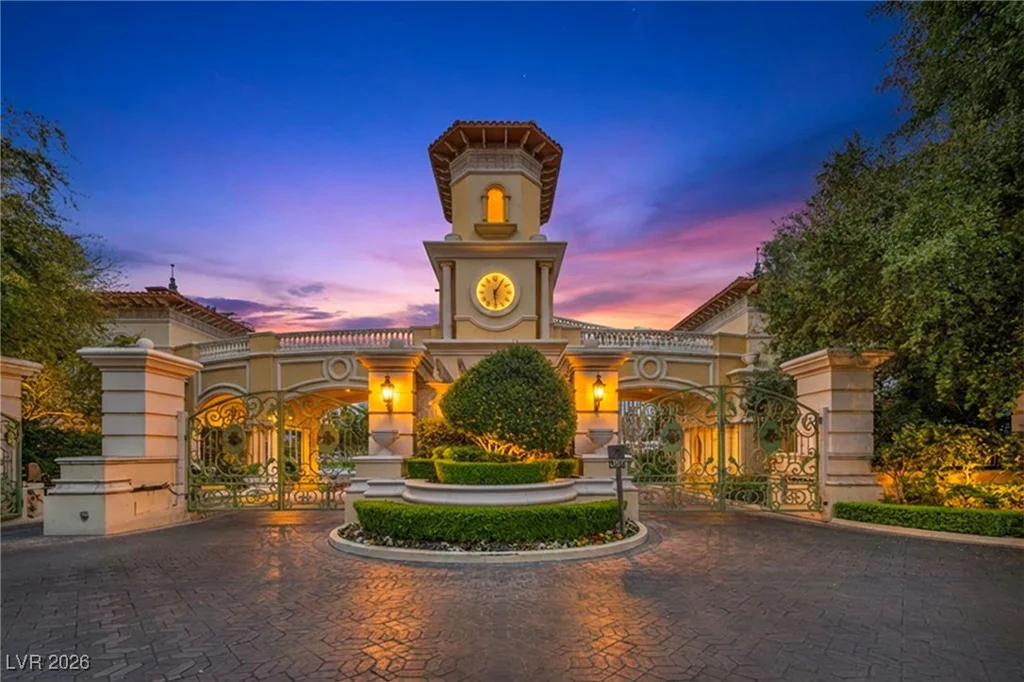 2777 Paradise, Las Vegas, NV 89109