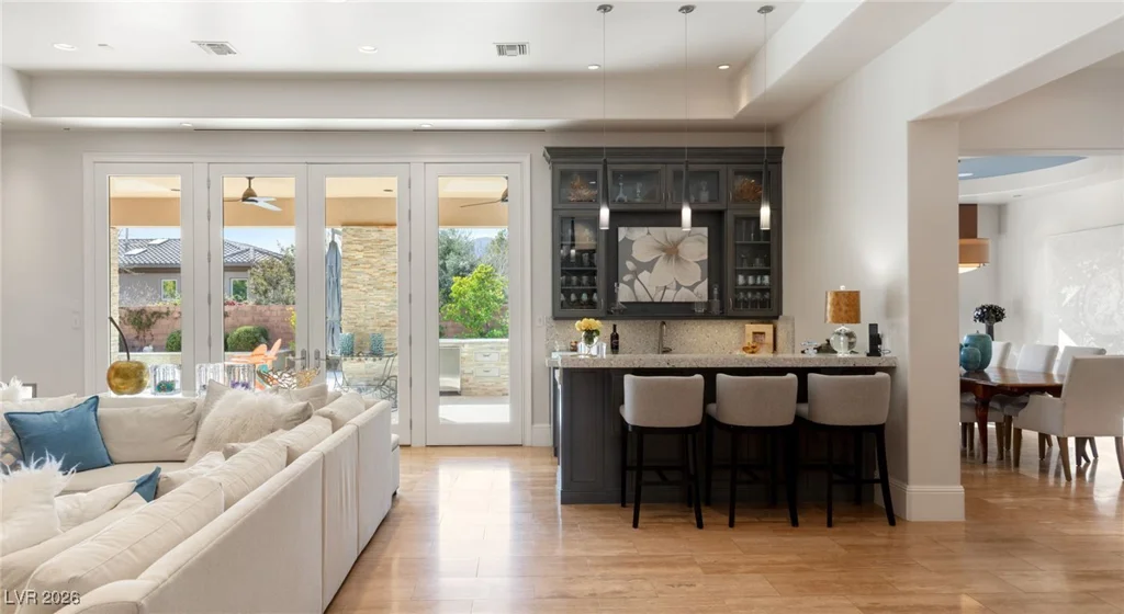 11 Misty Peaks, Las Vegas, NV 89135