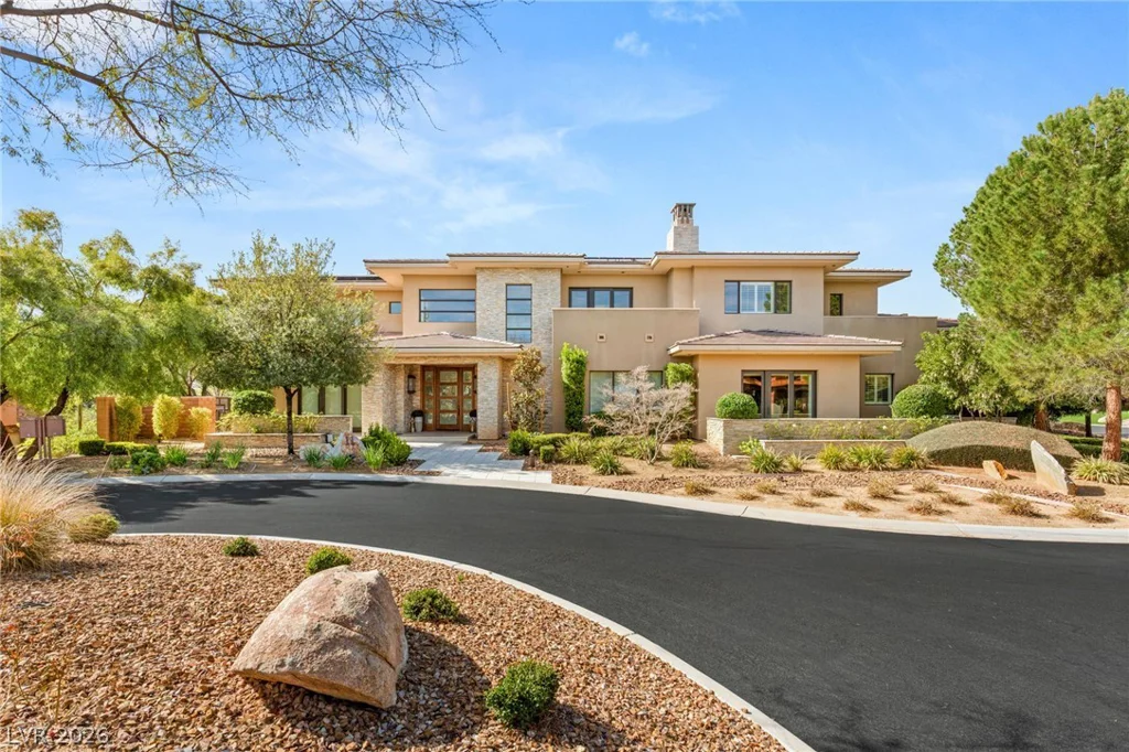 11 Misty Peaks, Las Vegas, NV 89135