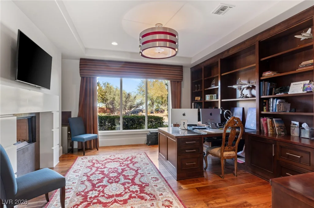 11 Misty Peaks, Las Vegas, NV 89135
