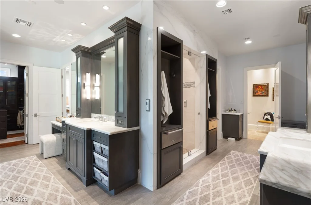 11 Misty Peaks, Las Vegas, NV 89135