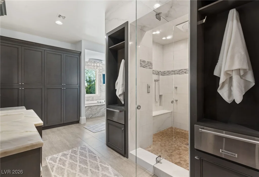 11 Misty Peaks, Las Vegas, NV 89135