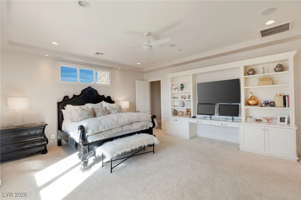 11 Misty Peaks, Las Vegas, NV 89135