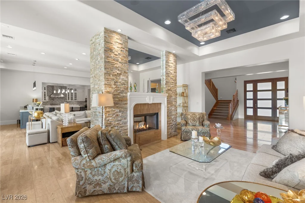 11 Misty Peaks, Las Vegas, NV 89135