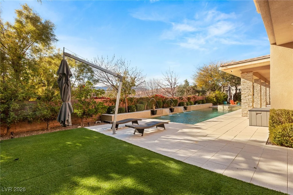 11 Misty Peaks, Las Vegas, NV 89135