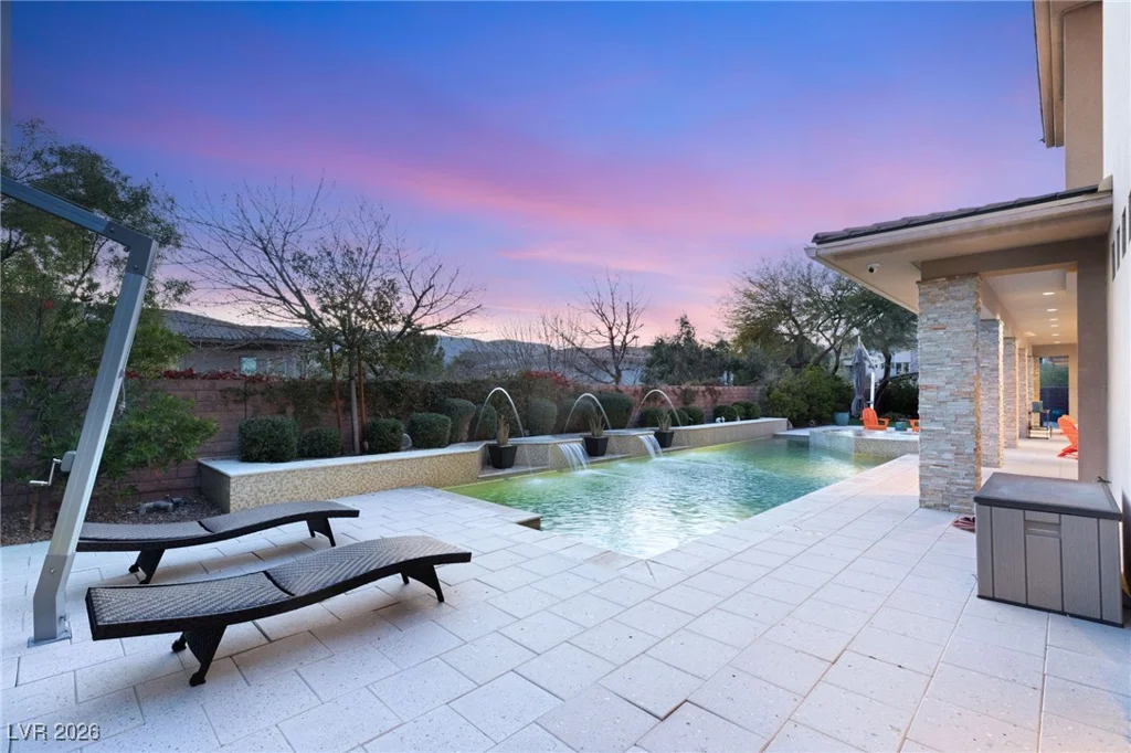 11 Misty Peaks, Las Vegas, NV 89135