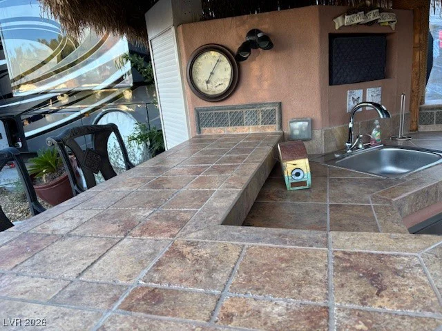 8175 Arville, Las Vegas, NV 89139