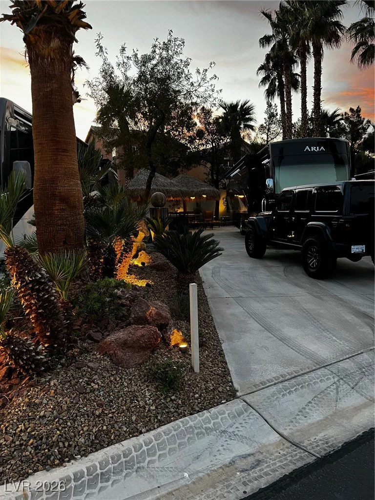 8175 Arville, Las Vegas, NV 89139
