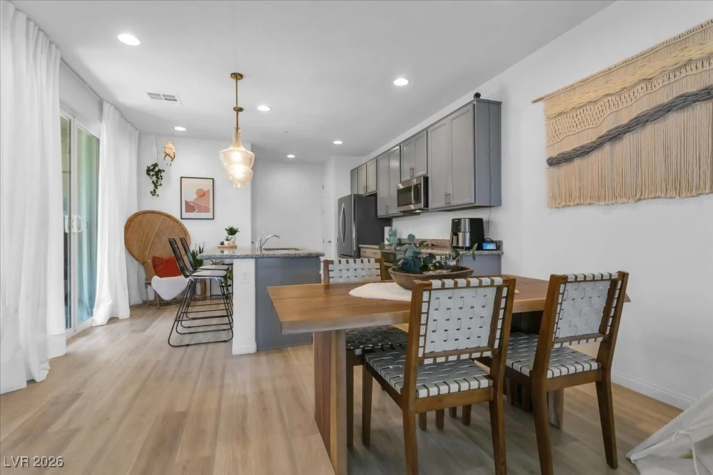 92 Kimberlite, Henderson, NV 89011