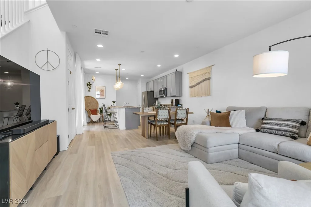 92 Kimberlite, Henderson, NV 89011