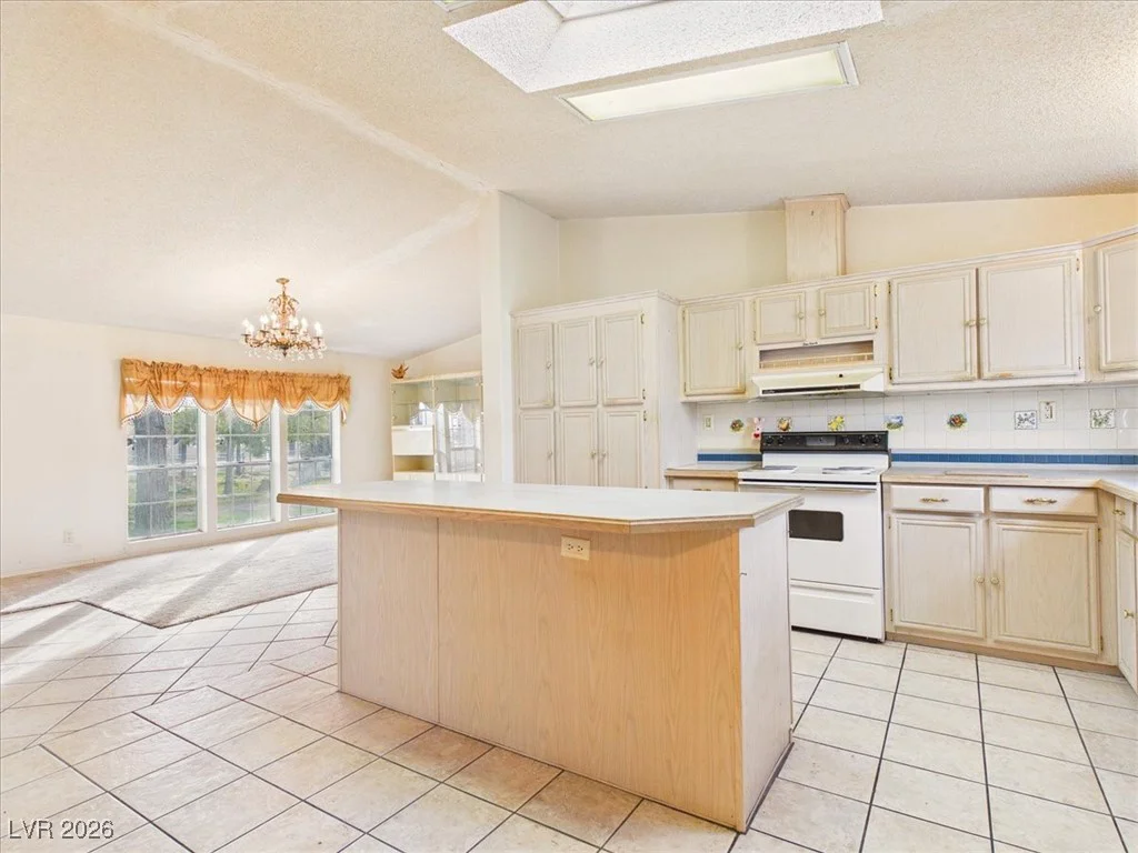 3230 Kellogg, Pahrump, NV 89061