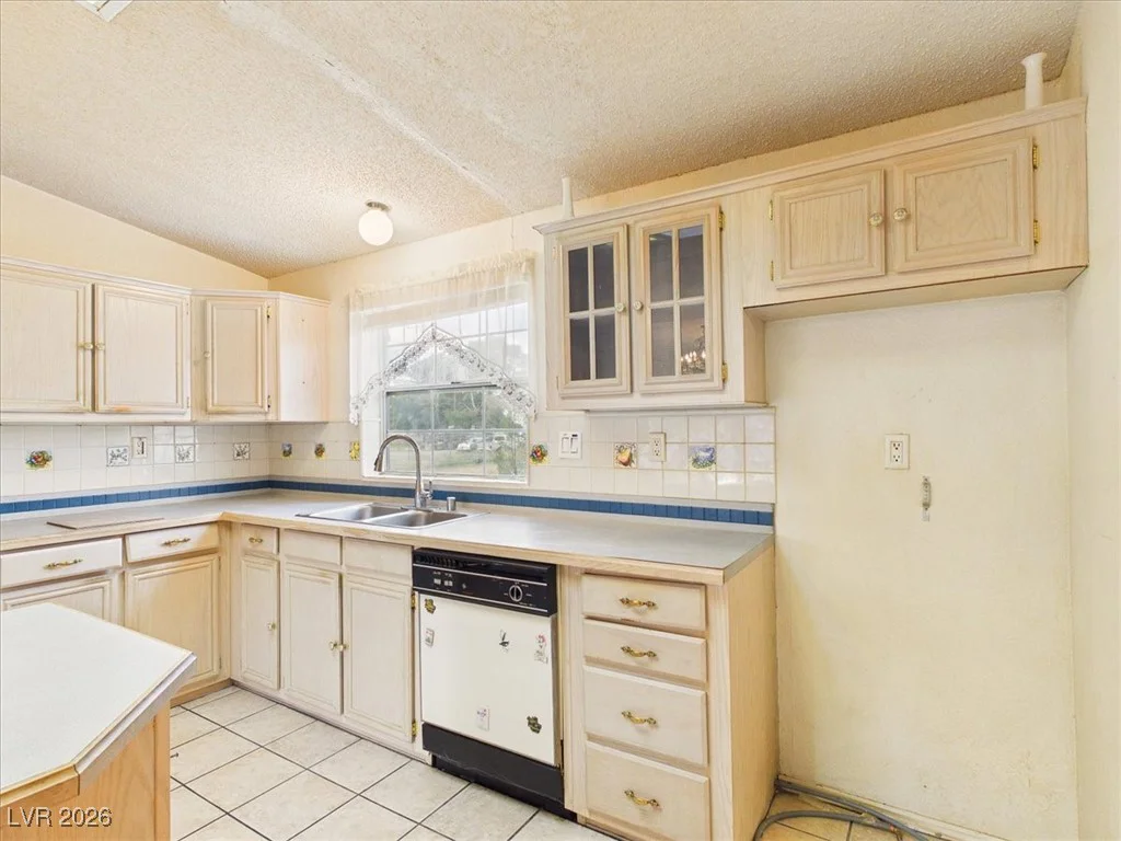 3230 Kellogg, Pahrump, NV 89061
