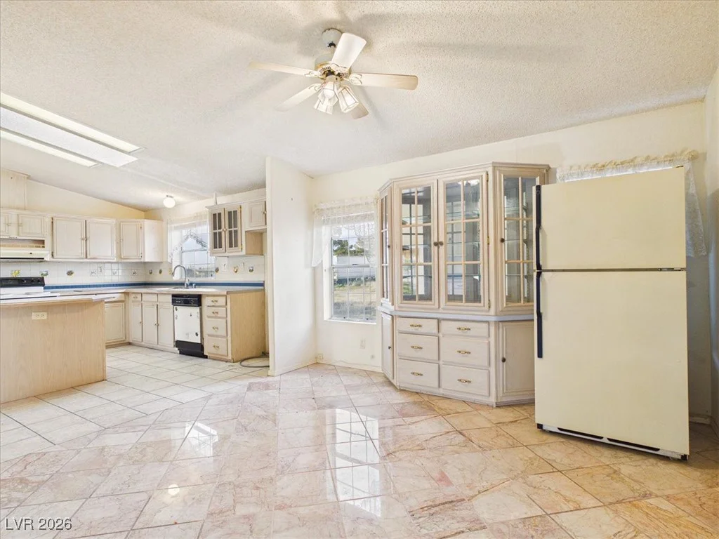 3230 Kellogg, Pahrump, NV 89061