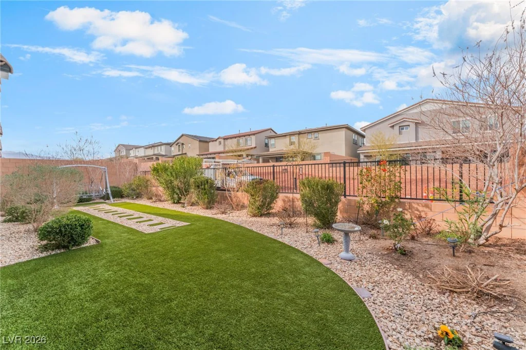 10438 Skye Arroyo, Las Vegas, NV 89166