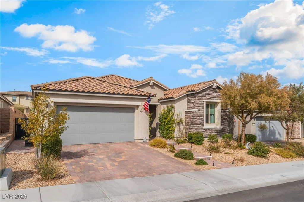 10438 Skye Arroyo, Las Vegas, NV 89166