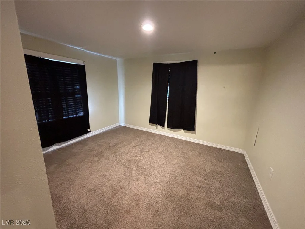1752 Strandman, Ely, NV 89301