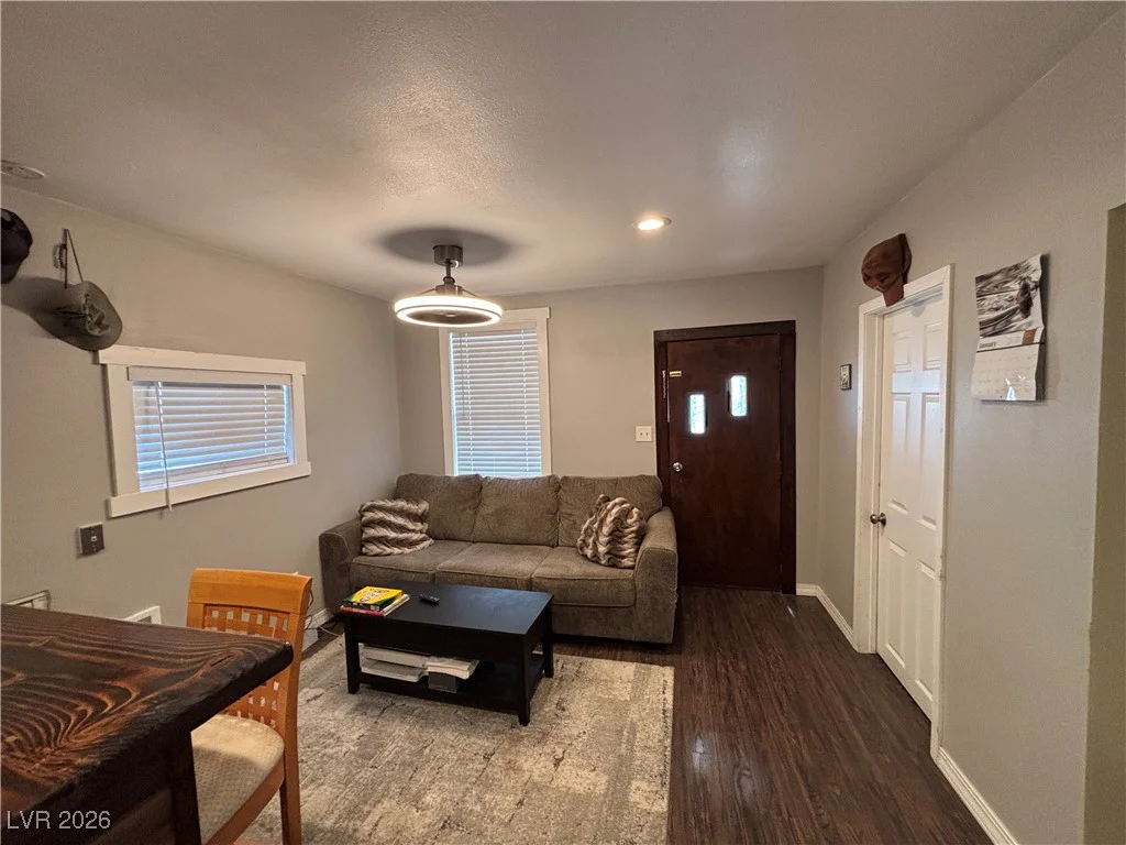 1752 Strandman, Ely, NV 89301