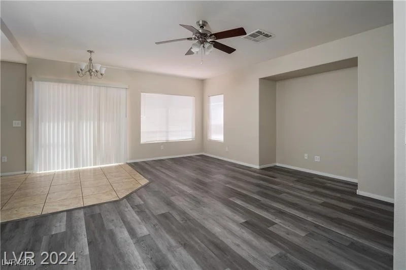 10142 Rice Paper, Las Vegas, NV 89183