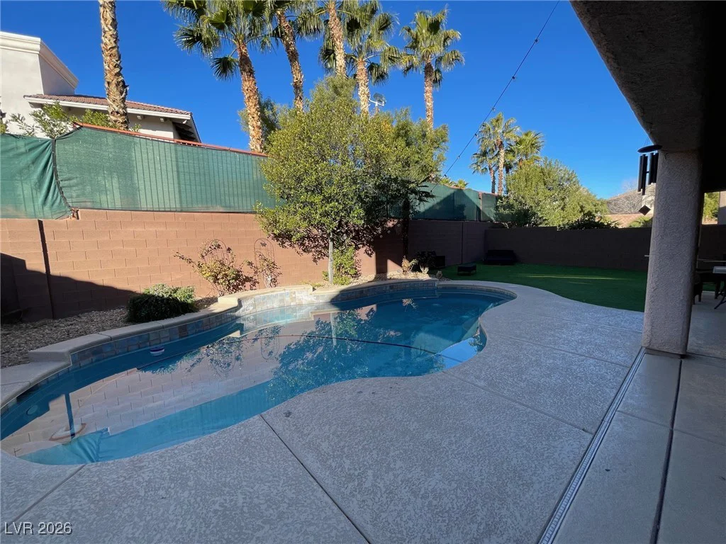 1001 Puerta Del Sol, Las Vegas, NV 89138