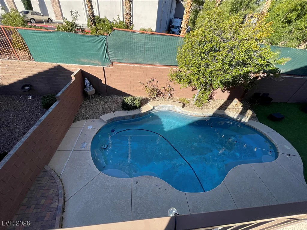1001 Puerta Del Sol, Las Vegas, NV 89138
