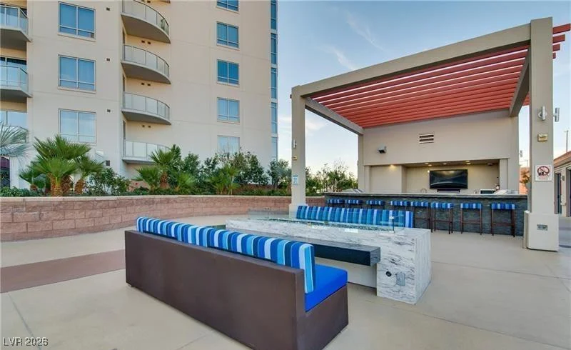 200 Sahara, Las Vegas, NV 89102