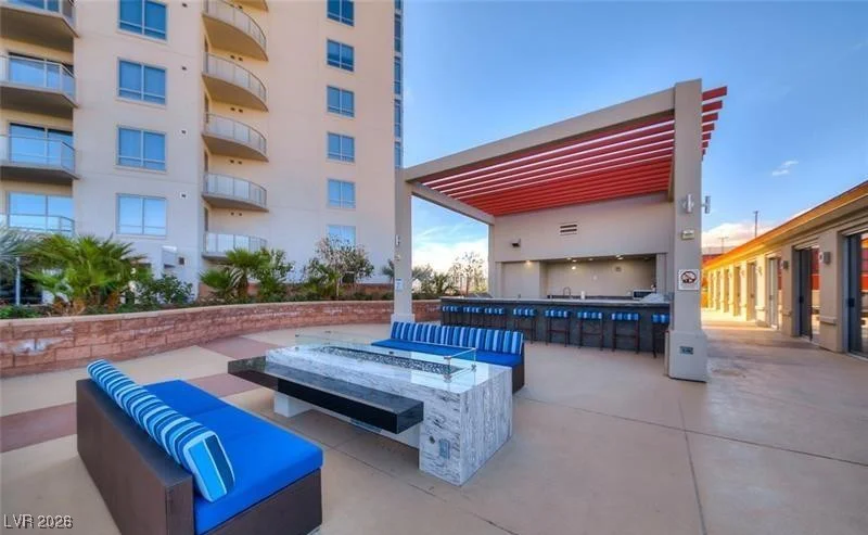 200 Sahara, Las Vegas, NV 89102