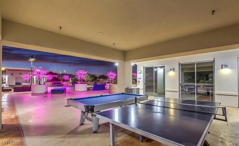 200 Sahara, Las Vegas, NV 89102