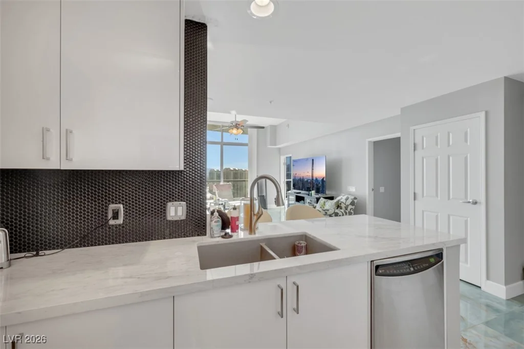 200 Sahara, Las Vegas, NV 89102