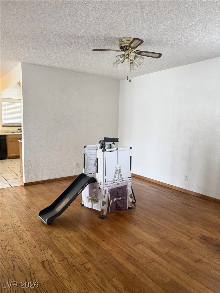 5311 Sandhill, Las Vegas, NV 89120