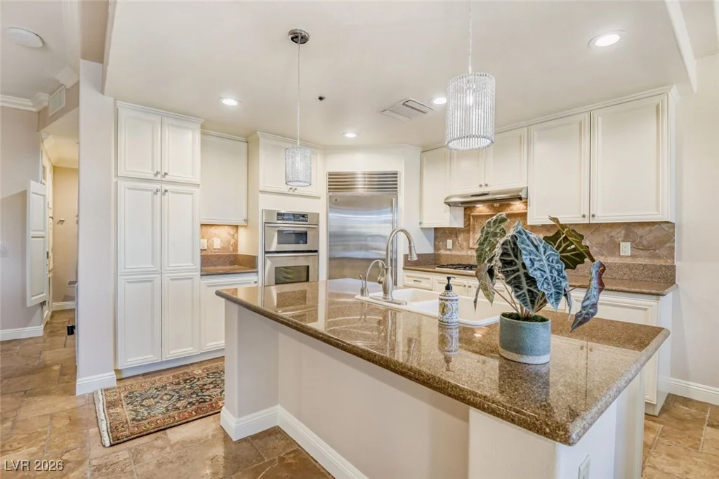 15 Via Mantova, Henderson, NV 89011