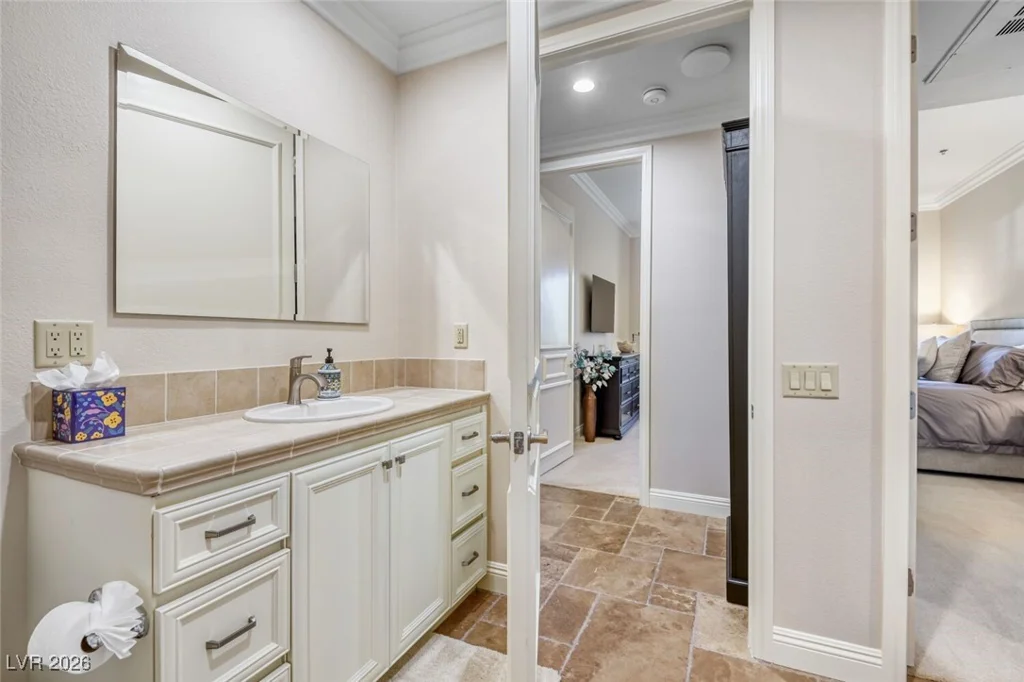 15 Via Mantova, Henderson, NV 89011