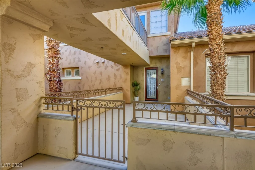 15 Via Mantova, Henderson, NV 89011