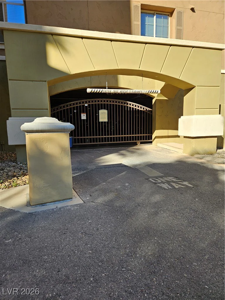 15 Via Mantova, Henderson, NV 89011