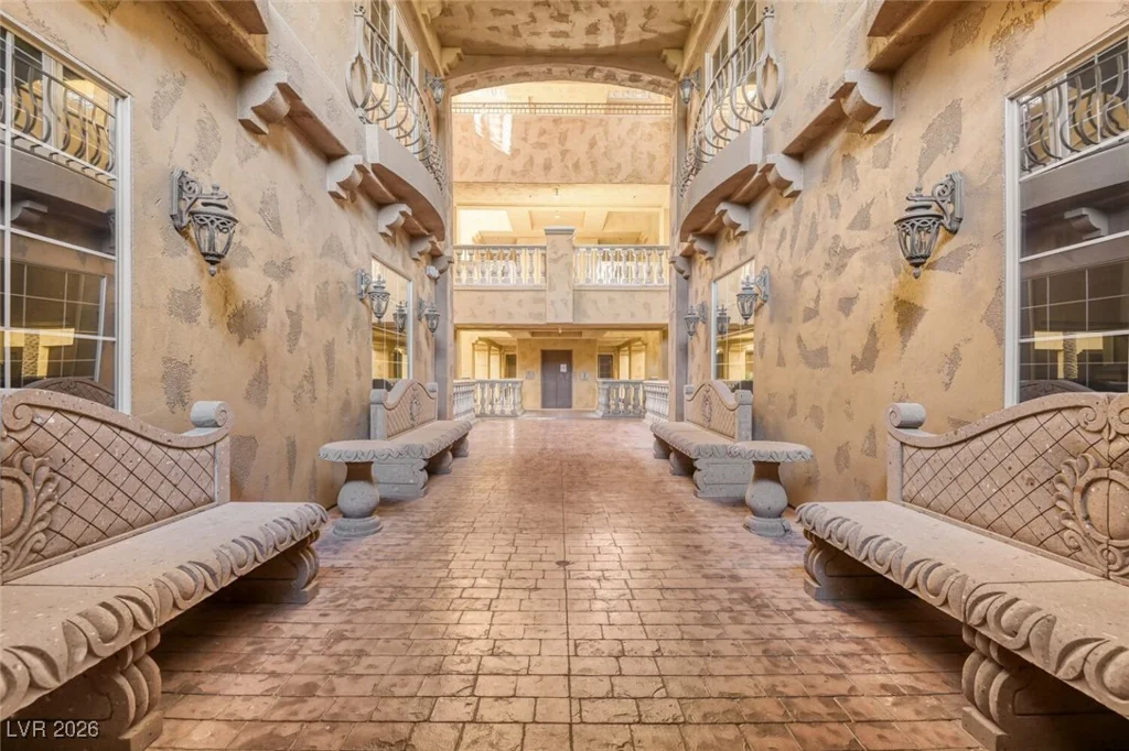 15 Via Mantova, Henderson, NV 89011