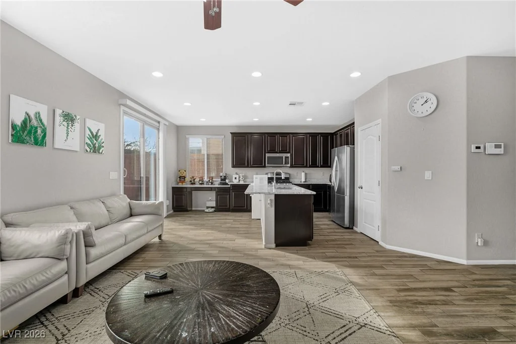 477 Bright Peridot, Las Vegas, NV 89178