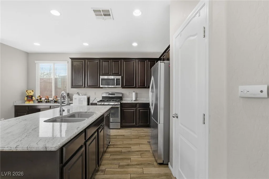 477 Bright Peridot, Las Vegas, NV 89178