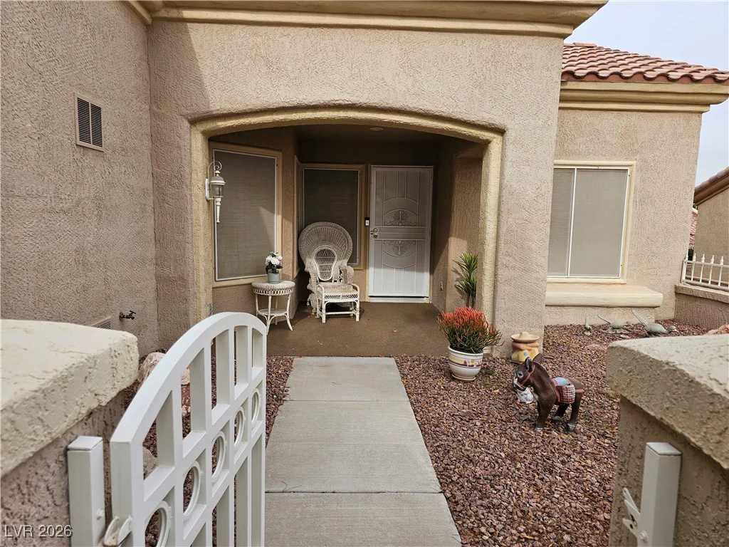 10016 Heyfield, Las Vegas, NV 89134