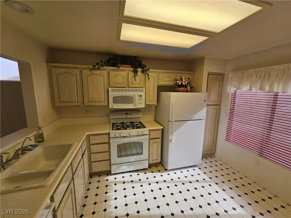 10016 Heyfield, Las Vegas, NV 89134