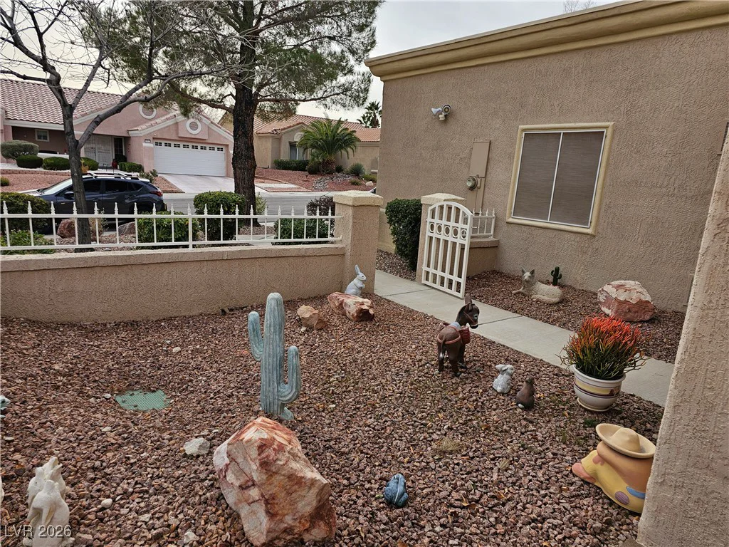 10016 Heyfield, Las Vegas, NV 89134