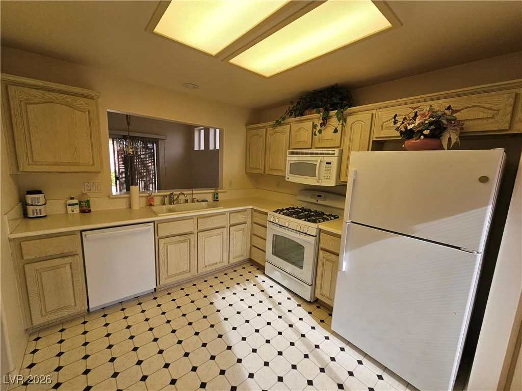 10016 Heyfield, Las Vegas, NV 89134