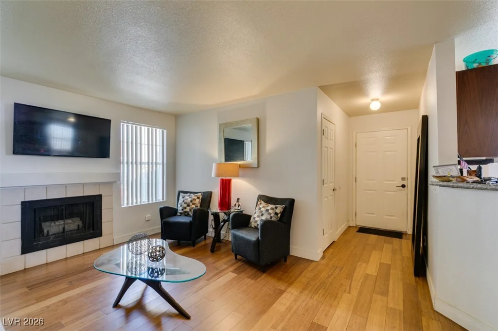 2801 Rainbow, Las Vegas, NV 89108
