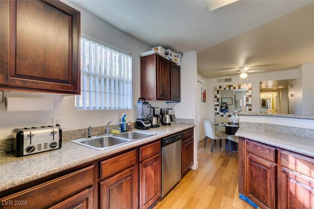 2801 Rainbow, Las Vegas, NV 89108