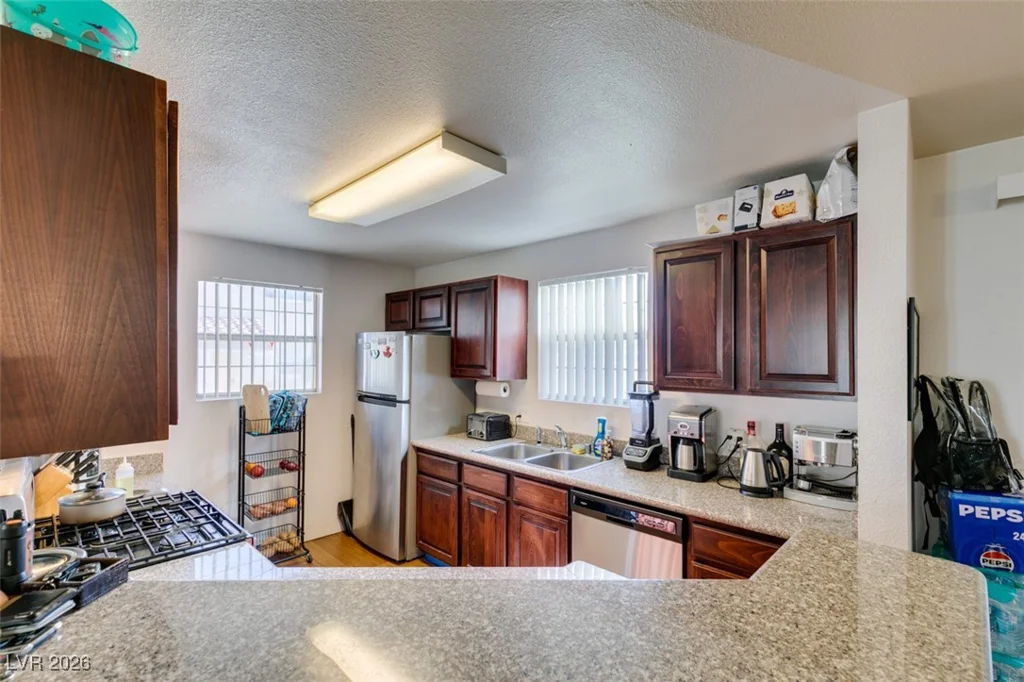 2801 Rainbow, Las Vegas, NV 89108