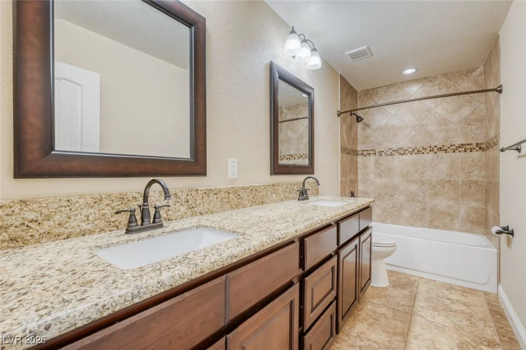 3138 Redwood, Las Vegas, NV 89146