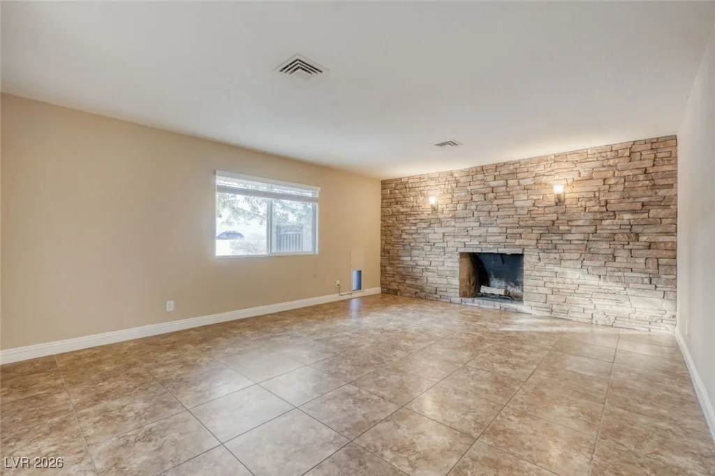 3138 Redwood, Las Vegas, NV 89146