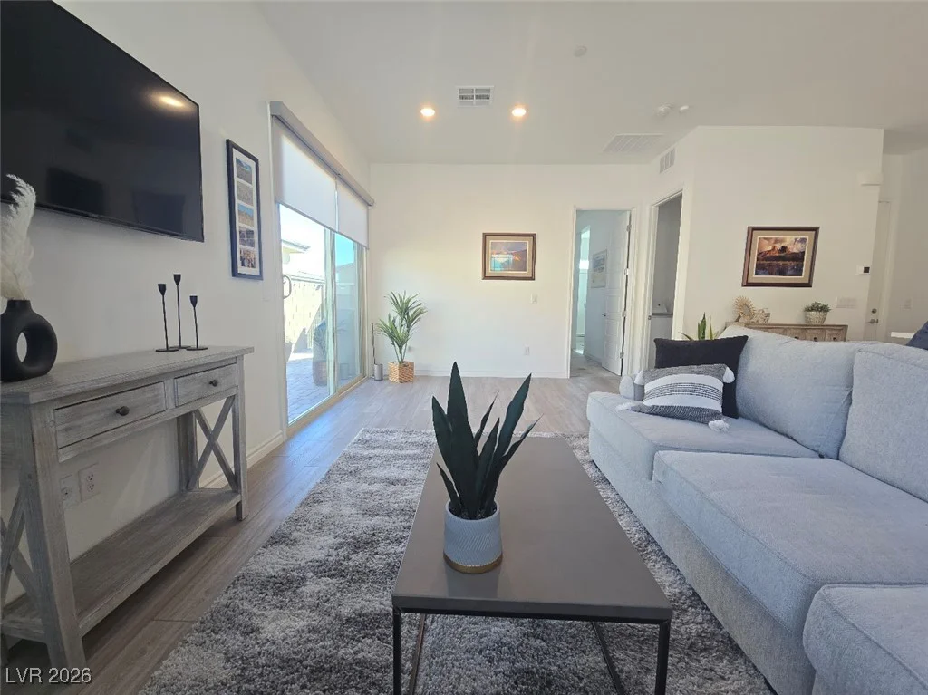 905 Belleforte, Las Vegas, NV 89138