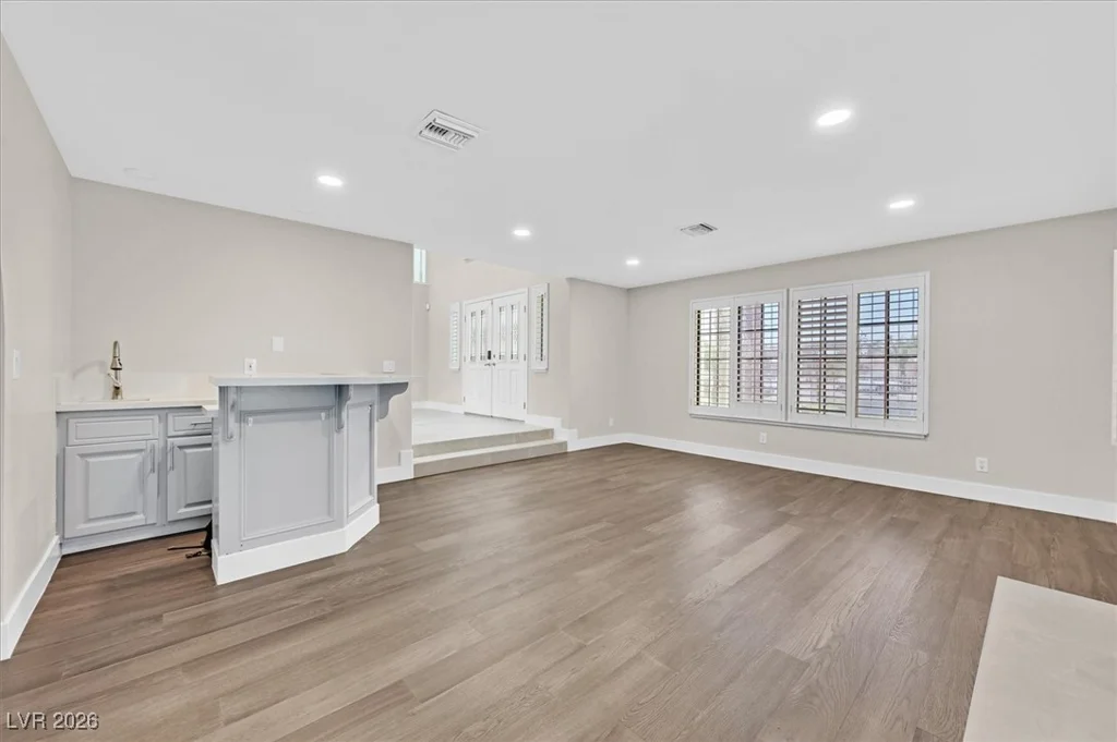 7770 Edna, Las Vegas, NV 89117